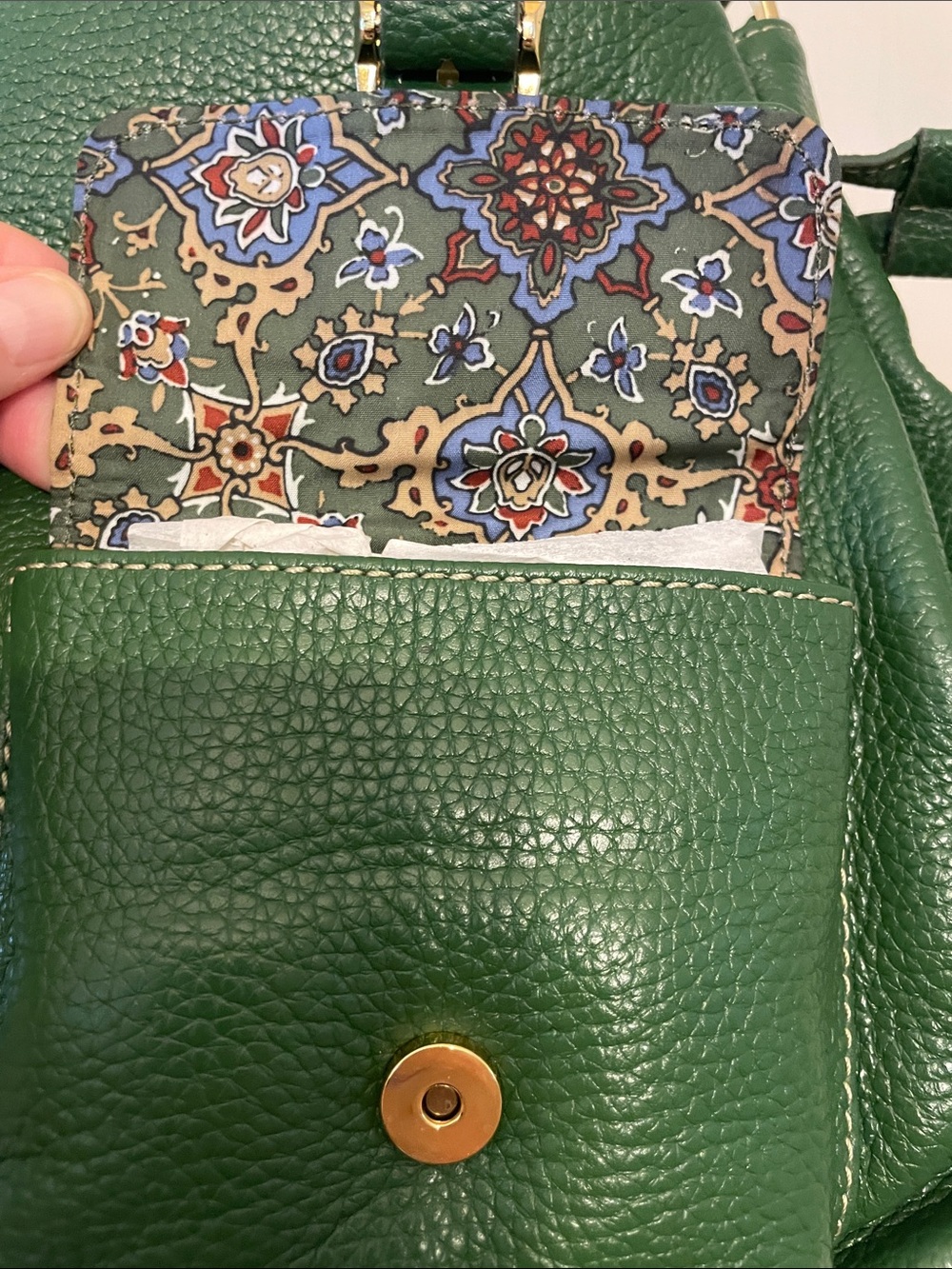 Maxx New York Green Pebbled Leather Shoulder Bag with Gold Hardware - Picture 2 of 10